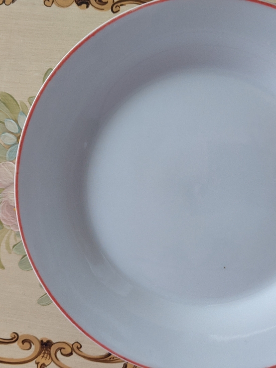 Other - Classic White Ceramic Salad/Desert Medium Size Plate with Coral Rim